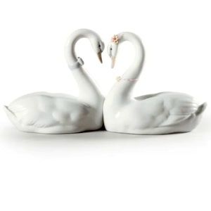 Lladro Endless Love Swans Figurines